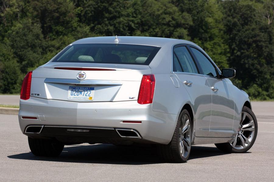  Cadillac CTS Vsport 2014 года  (фото 27 из 46)